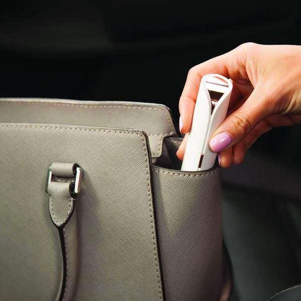 Portable Hair Removal Machine for Women with lighted non vibrating fine razor.