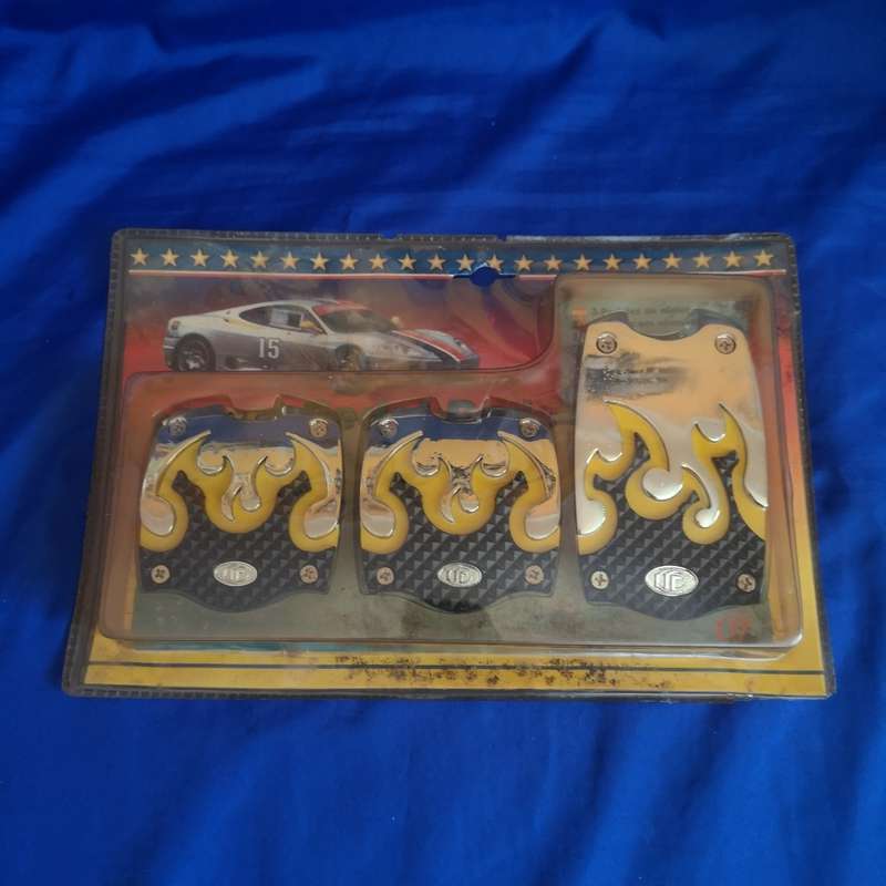 Flame Pedals vintage set still boxed.