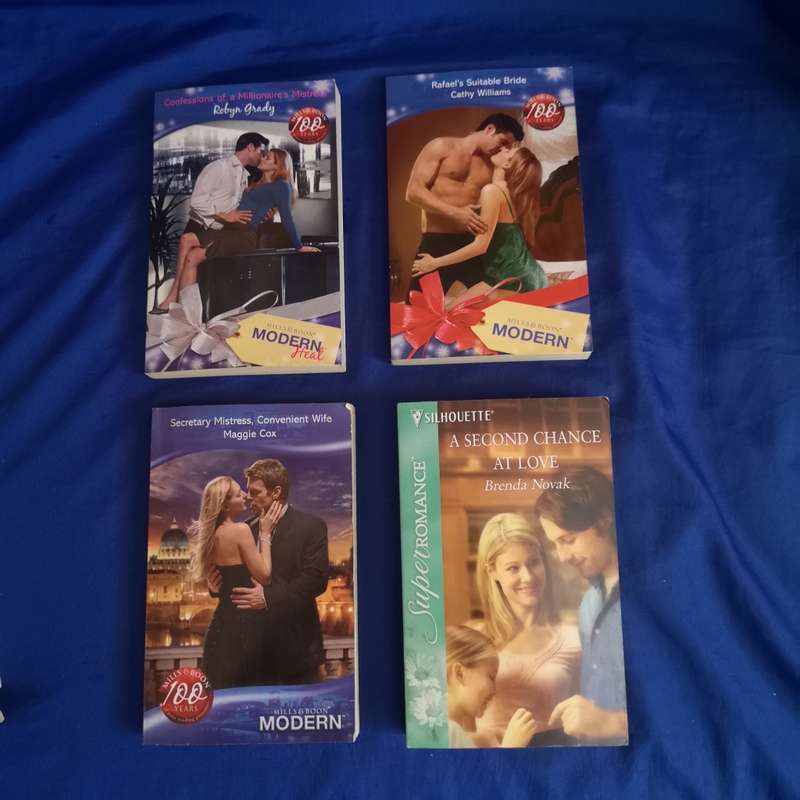 Mills & Boon (3) with 1 Silhouette Book. See pics for title and synopsis. Thanks for Your Support!