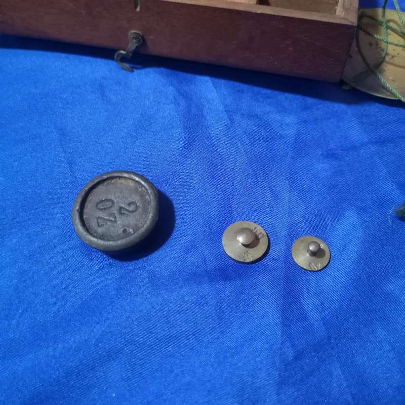 Antique Travelling Apothecary Chemist Balance Scales and Weights in Box. Made in England