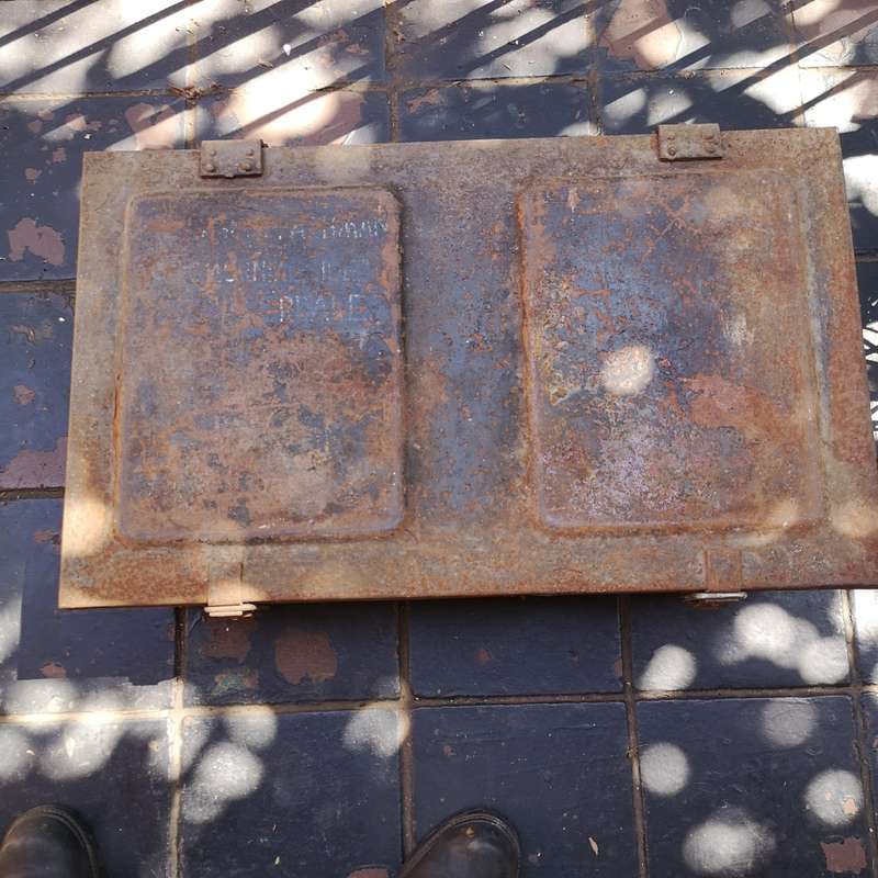 Vintage Military metal ammo box lockable with key. Medium size