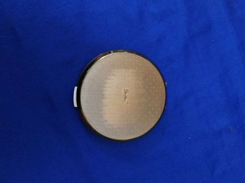 Stratton London compact powder box. 1950s