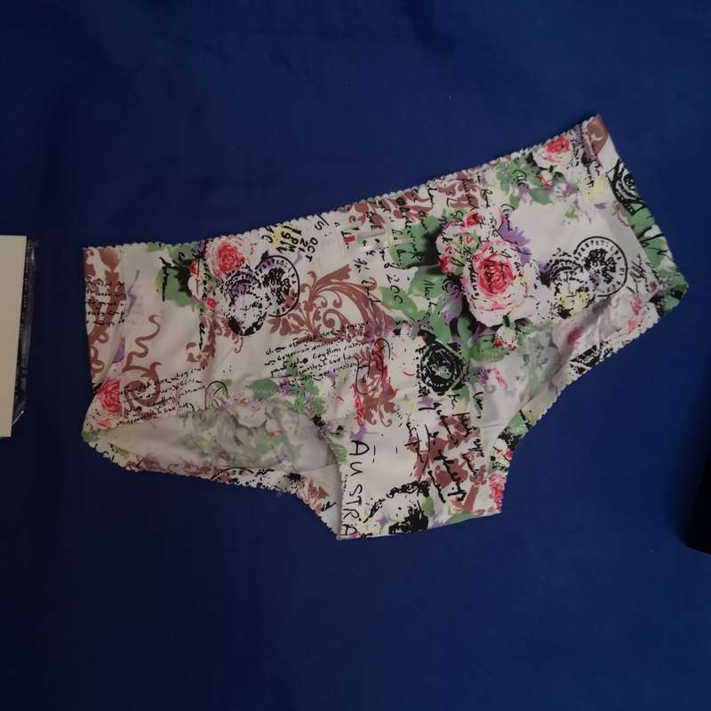 FCL Comfort Classic- Secret Smooth No Show Cheeky Panty