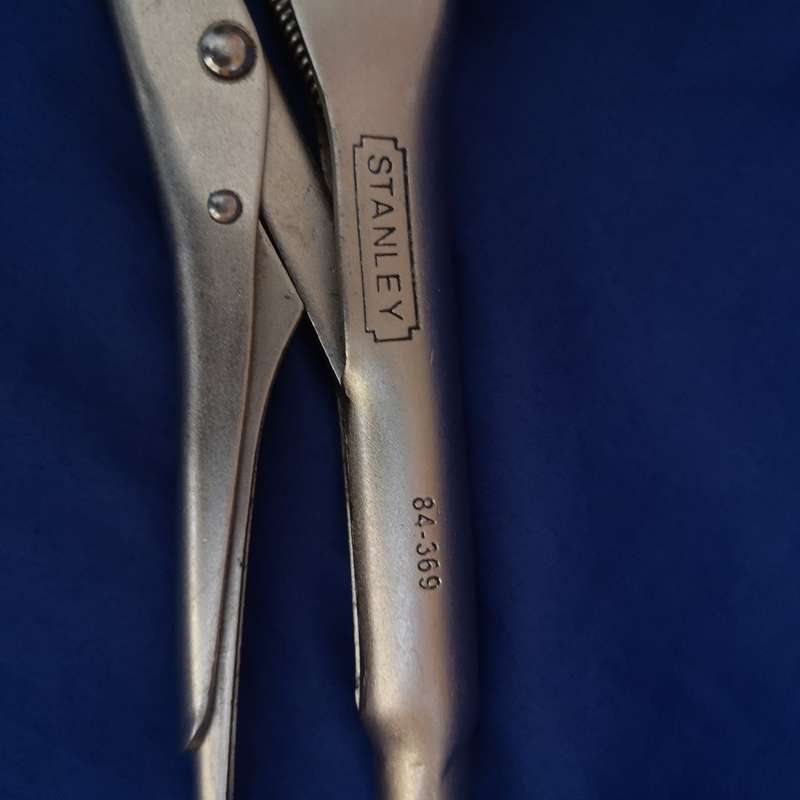 Stanley 84-369 CrV Locking Straight Plier (250mm)