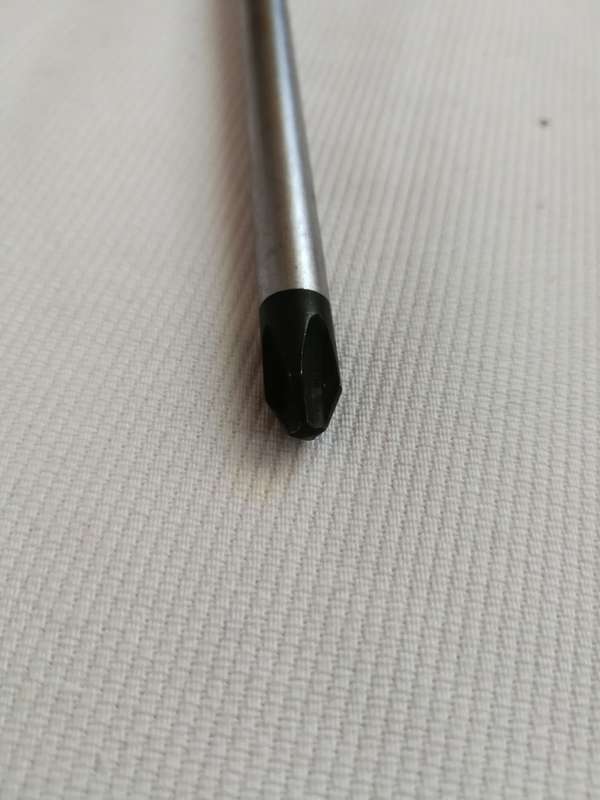GEDORE Red PH3 x 150mm Heavy duty screwdriver with ergonomic handle.