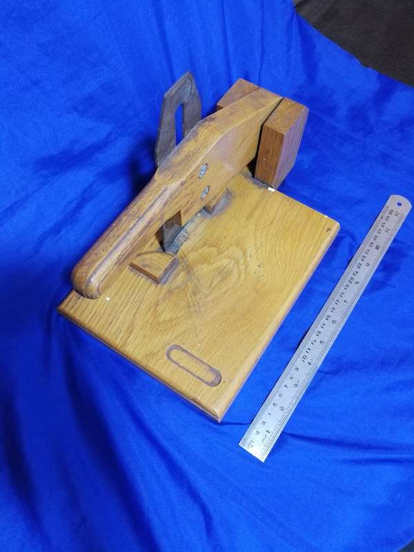 Biltong slicer with STANLEY Made in England blade