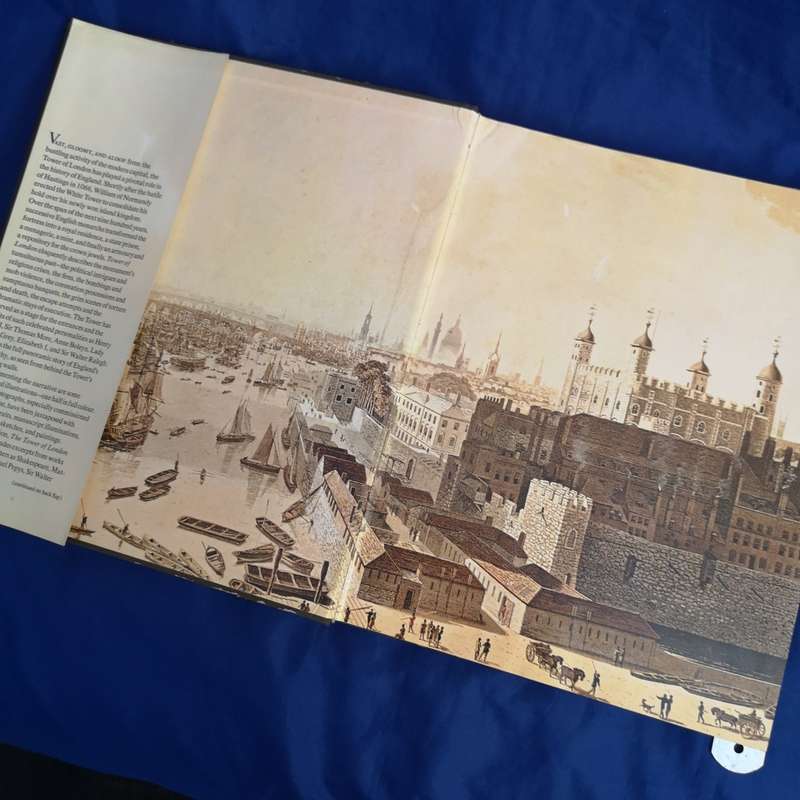 TOWER OF LONDON HUBERT Christopher 1971