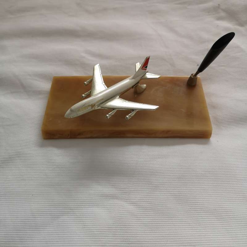 Vintage 1970`s Lesney Giftware British Airways Desk Pen Holder, Matchbox Boeing 747 SP 10 Metal.