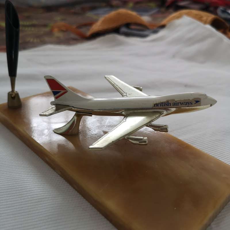 Vintage 1970`s Lesney Giftware British Airways Desk Pen Holder, Matchbox Boeing 747 SP 10 Metal.