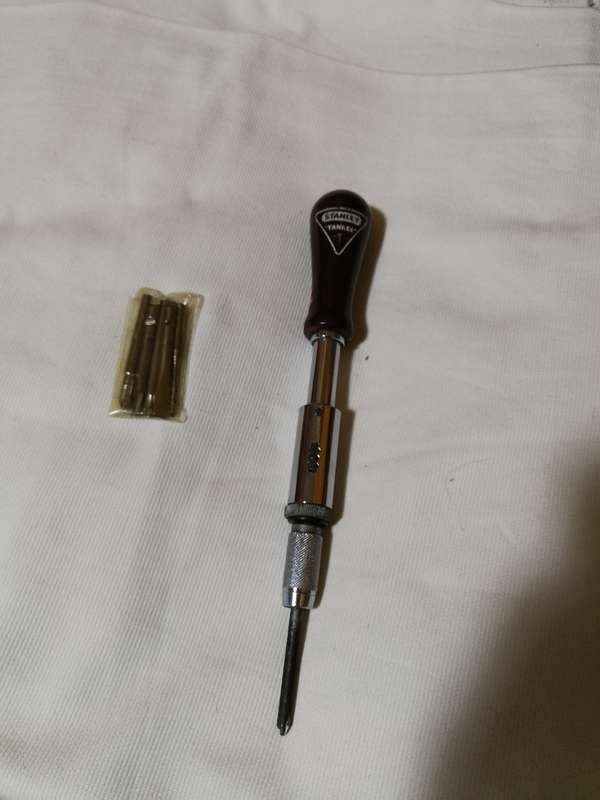 Stanley Yankee 135B Ratchet Screwdriver  with Bits. Almost new condition