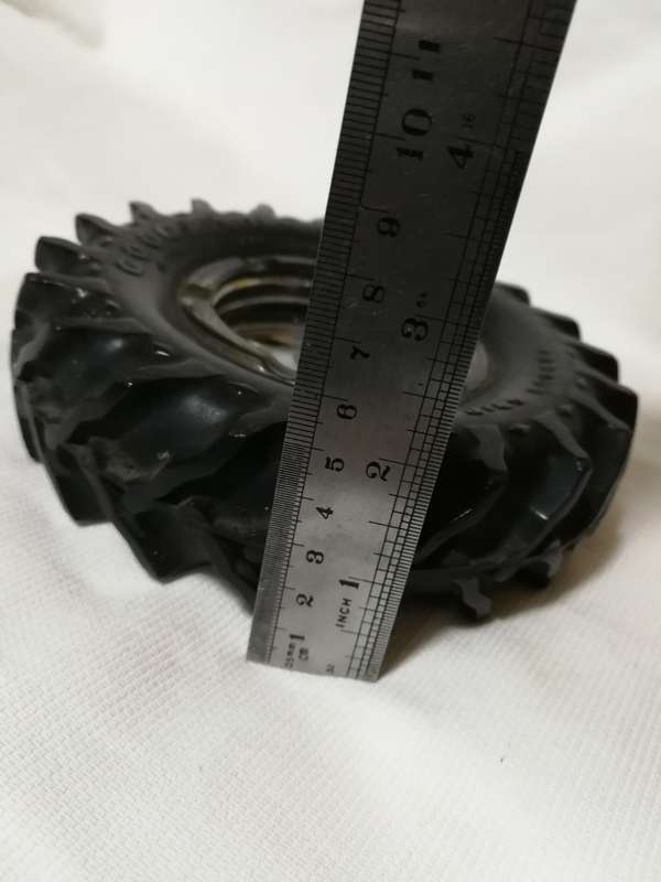 GOOD YEAR TRACTOR TIRE ASH TRAY- Excellent Condition