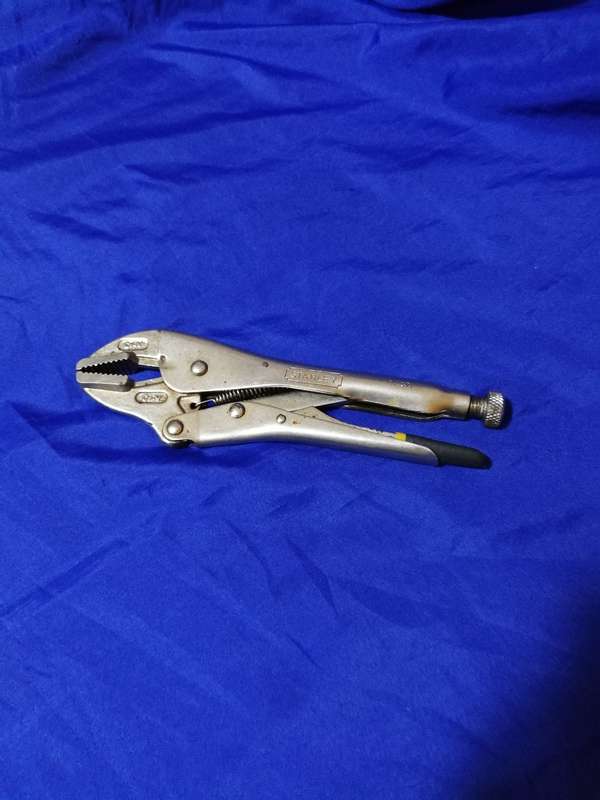 Stanley 84-371 CrV Locking Straight Plier (250mm)