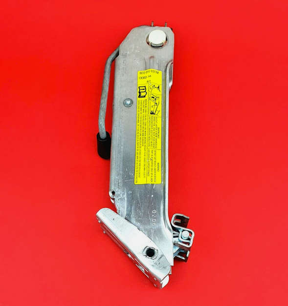 VW/ Audi jack- Original. Aircraft aluminium, only in sport models due to light weight.