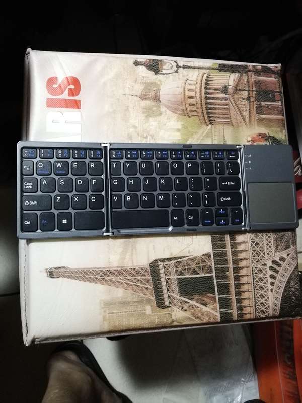 X Folding Touch Pro. wireless Keyboard rechargeable. Bluetooth