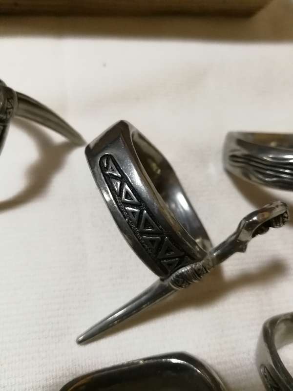 Andy C Tribal Range Serviette rings set of 8- Pewter Vintage