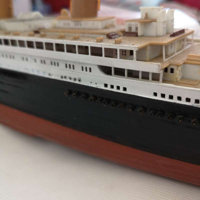 Titanic Model- Academy r.m.s. titantic 1/400 scale plastic model kit