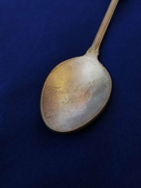 EIFFEL Tower PARIS FRANCE Souvenir Collector Spoon Vintage Collectible. Rare Find