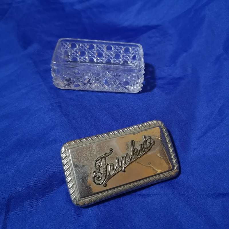 Vintage Cut Glass and Silver Lid Box. British Make - Trinket box