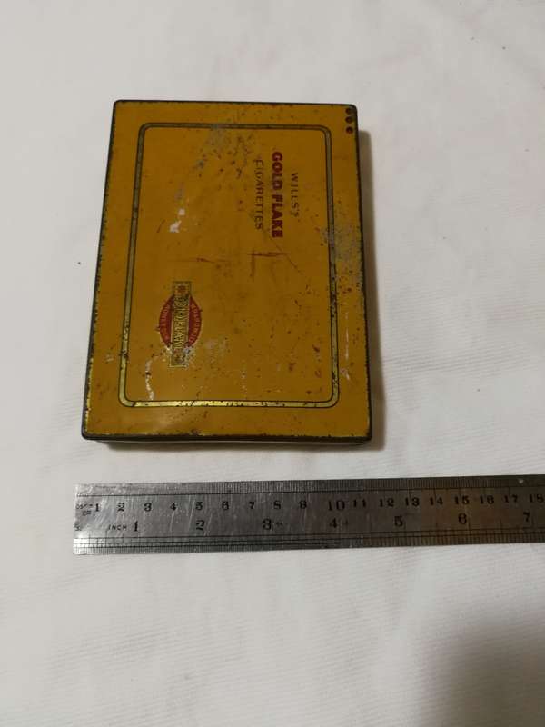 WILL`S GOLD FLAKE VINTAGE CIGARETTE TIN. Wills Bristol & London