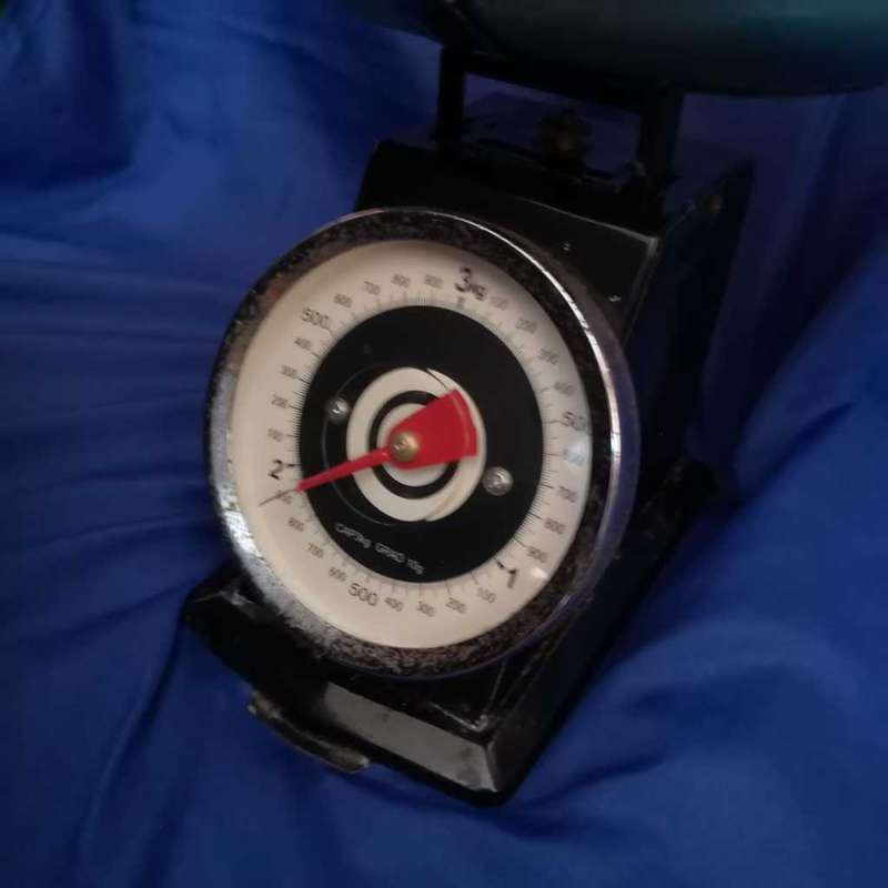 Vintage mechanical kitchen scale