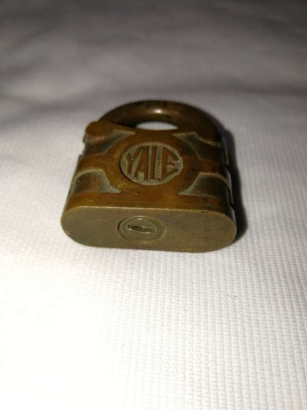 Vintage YALE & TOWNE MFG CO padlock - Made in Germany- no key.