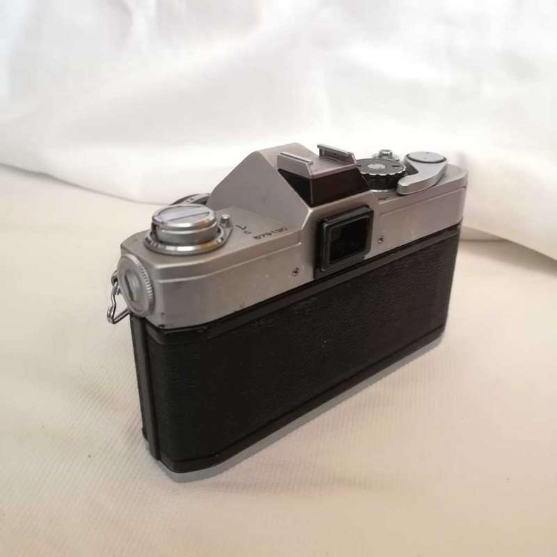 Canon FT QL 35mm Film SLR Camera FL Lens 1.8/50