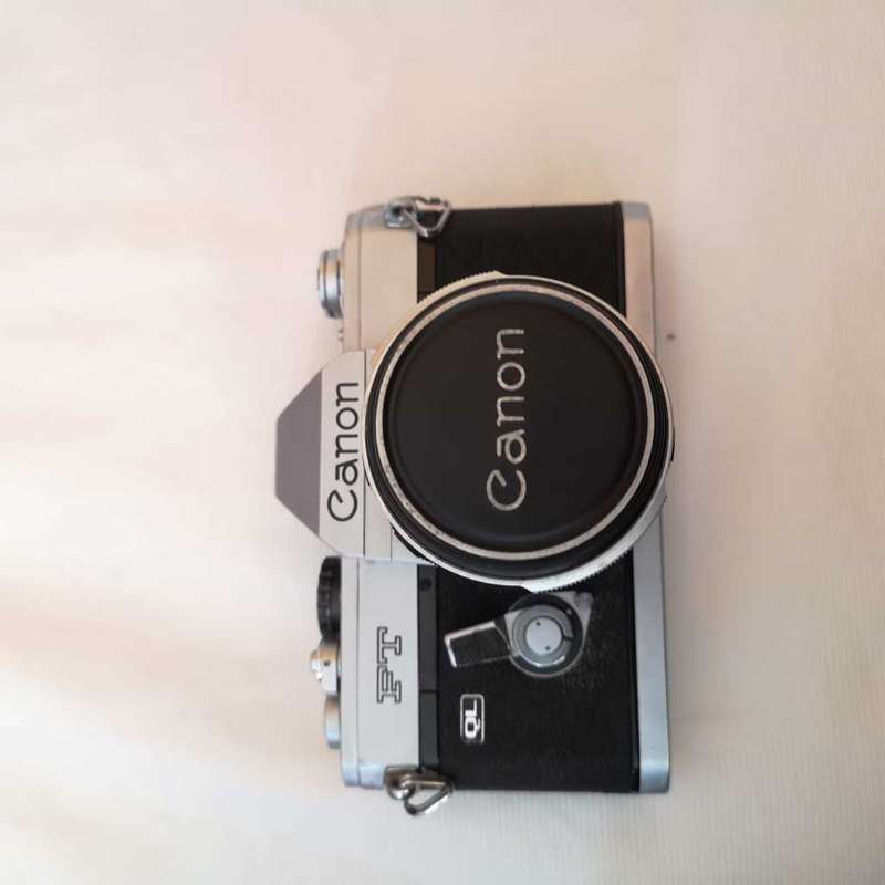 Canon FT QL 35mm Film SLR Camera FL Lens 1.8/50