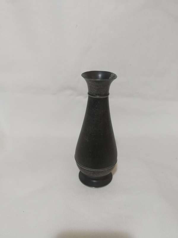 Selwin Pewter 97% tin bud vase- Vintage