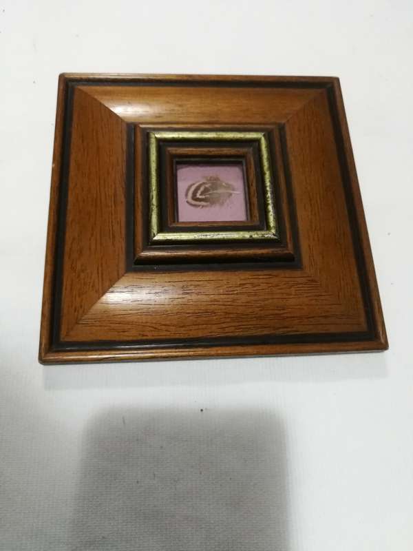 Vintage Picture frame, wooden. Country Living of Nottingham Road