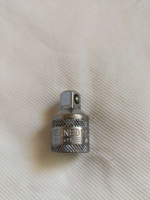 Kennedy 3/8 SQUARE MALE ADAPTOR to 1/2 SQ DR