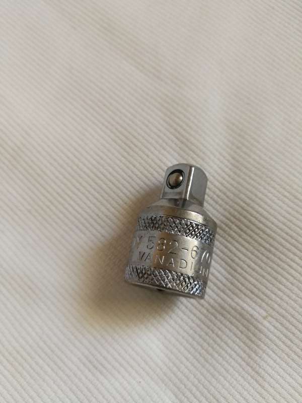 Kennedy 3/8 SQUARE MALE ADAPTOR to 1/2 SQ DR