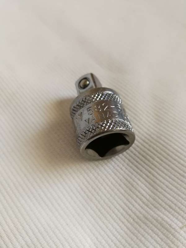 Kennedy 3/8 SQUARE MALE ADAPTOR to 1/2 SQ DR