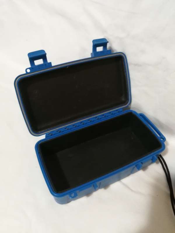 Waterproof Casings. Ideal for Keys/ Cellphone & Powerbank- sold as a set