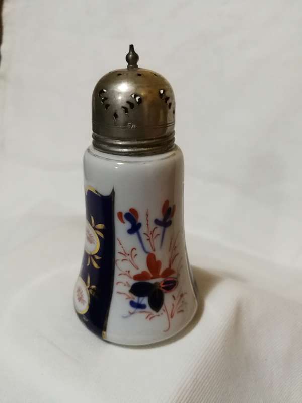 ANTIQUE 1800s IMARI FLOW BLUE Sugar shaker with EPNS lid- Rare