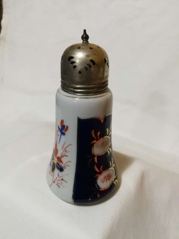ANTIQUE 1800s IMARI FLOW BLUE Sugar shaker with EPNS lid- Rare