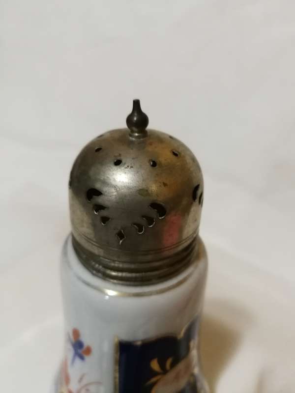 ANTIQUE 1800s IMARI FLOW BLUE Sugar shaker with EPNS lid- Rare