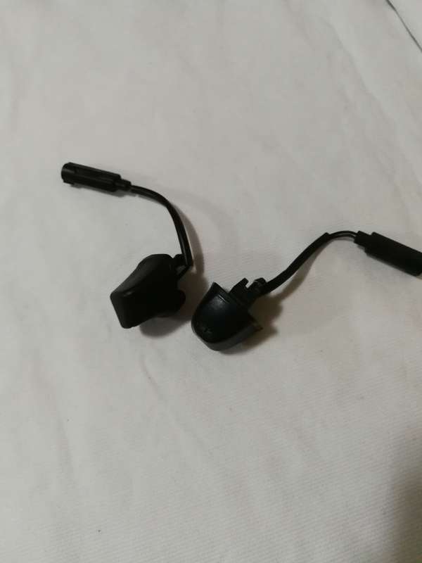 BMW E90 Windshield Heated Washer Sprayer Nozzle Jet 61667046060- Pair