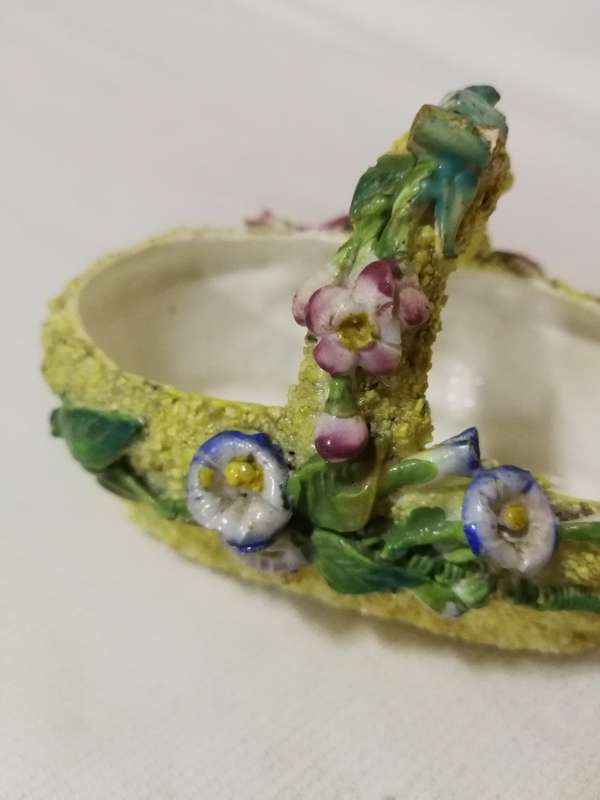 Mossware Basket, Trinket Dish, Ring Holder, Flower Encrusted Basket- Antique