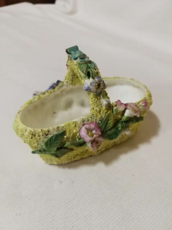 Mossware Basket, Trinket Dish, Ring Holder, Flower Encrusted Basket- Antique