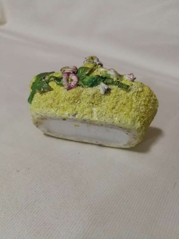Mossware Basket, Trinket Dish, Ring Holder, Flower Encrusted Basket- Antique