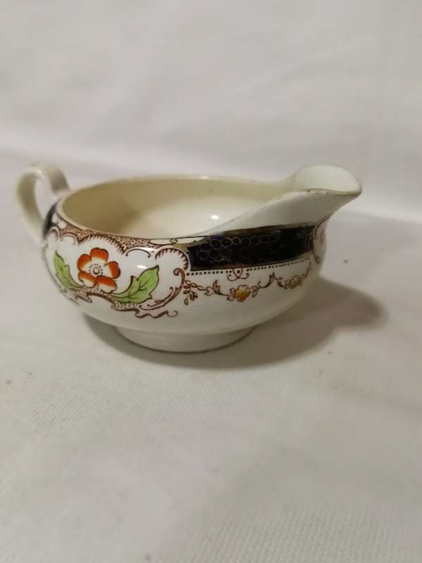 Alfred Meakin England - Hampton - Gravy Boat- Vintage