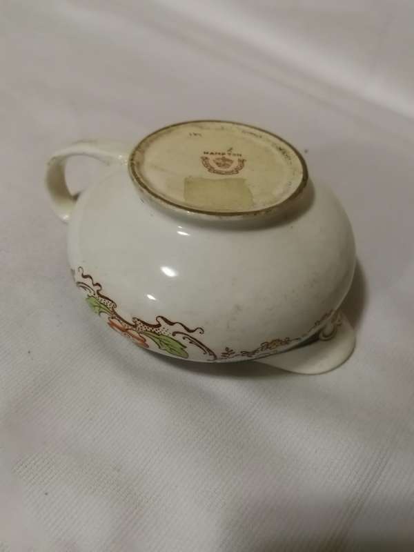 Alfred Meakin England - Hampton - Gravy Boat- Vintage
