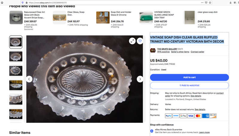 VINTAGE SOAP DISH CLEAR GLASS RUFFLED TRINKET MID CENTURY VICTORIAN BATH DECOR