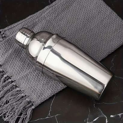 1pc Stainless Steel Cocktail Shaker - Effortless Straining, Multi-Functional Mixer, Martini Shaker