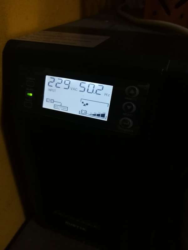 Ruby 1K Inverter. EH5200 Series (1KVA)
