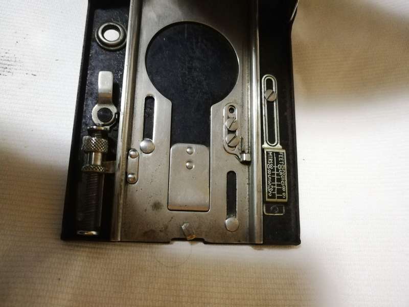 Kodak No.1A Pocket Autographic 116 Rollfilm Folding Camera 9x12. Made in USA by Eastman Kodak co.