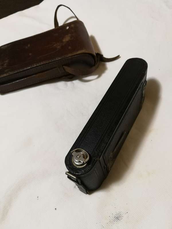 Kodak No.1A Pocket Autographic 116 Rollfilm Folding Camera 9x12. Made in USA by Eastman Kodak co.