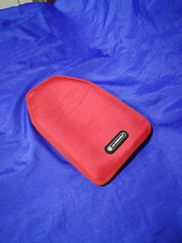 Le Creuset Wine cooler sleeve- Red