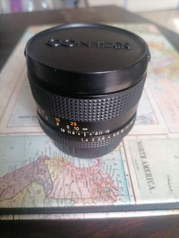 Contax Carl Zeiss 50mm f1.4