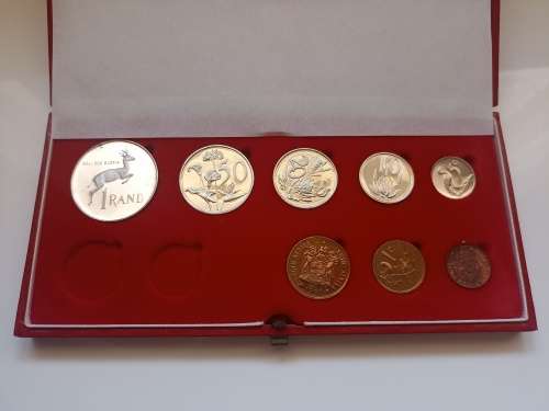 SA 1981 Proof Set R1 included no gold